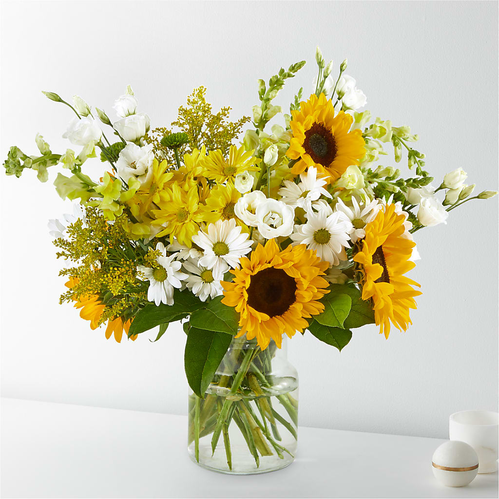 Hello Sunshine Bouquet – The Warrenton Florist, Warrenton VA