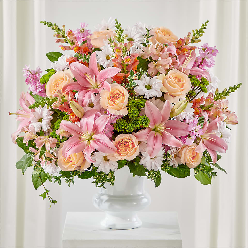 Heartfelt Gesture Urn Arrangement – The Warrenton Florist, Warrenton VA