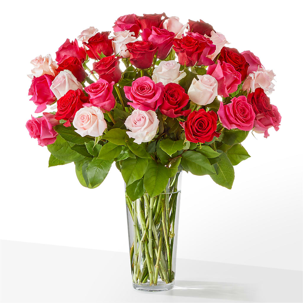 Charming Rose Bouquet – The Warrenton Florist, Warrenton VA