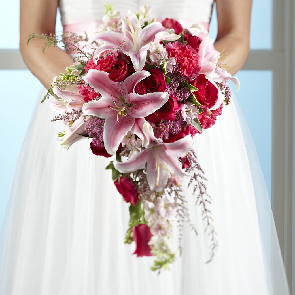 Lily & Rose Bouquet – The Warrenton Florist, Warrenton VA